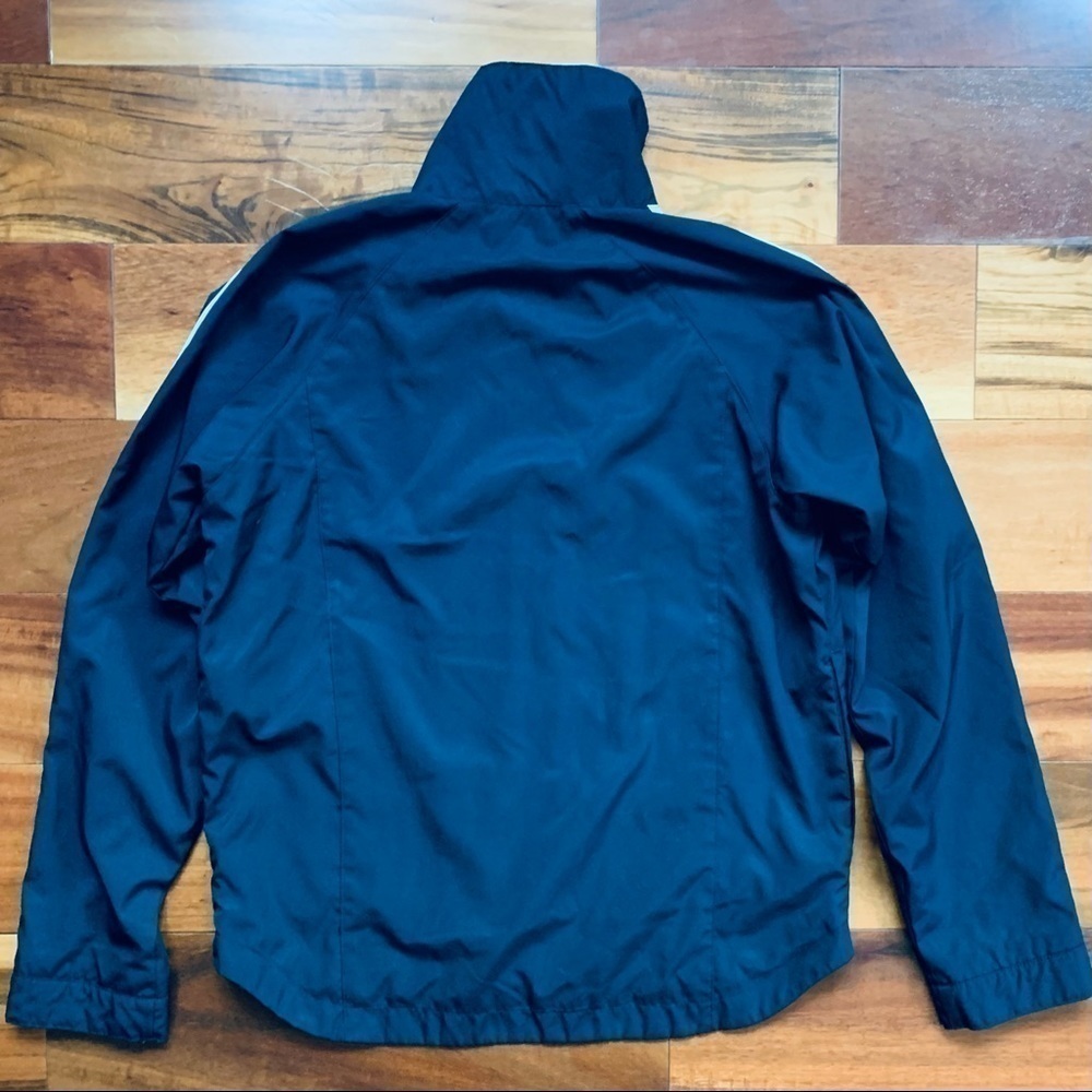 Nike Lightweight Jacket - Picture 4 of 7